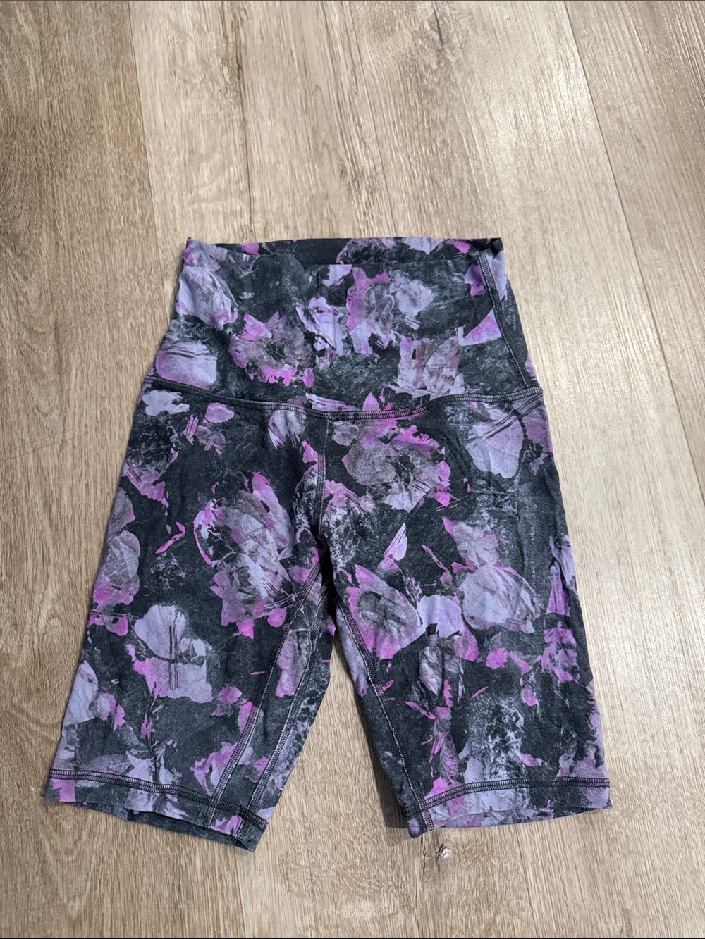 Align High-Waist Purple Floral Women’s Bike Shorts